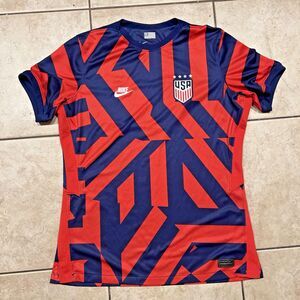 USWNT Shirt Womens L Nike Red Blue Soccer Jersey 2021 World Cup Kit CZ4317-422